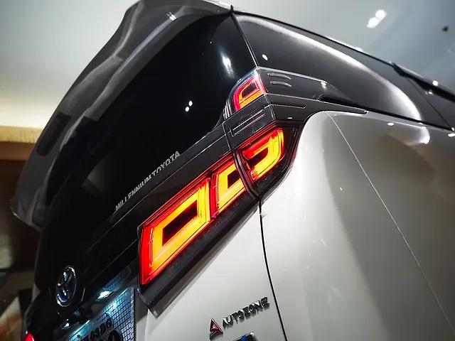 Used Toyota Vellfire [2020-2023] Hybrid in Mumbai