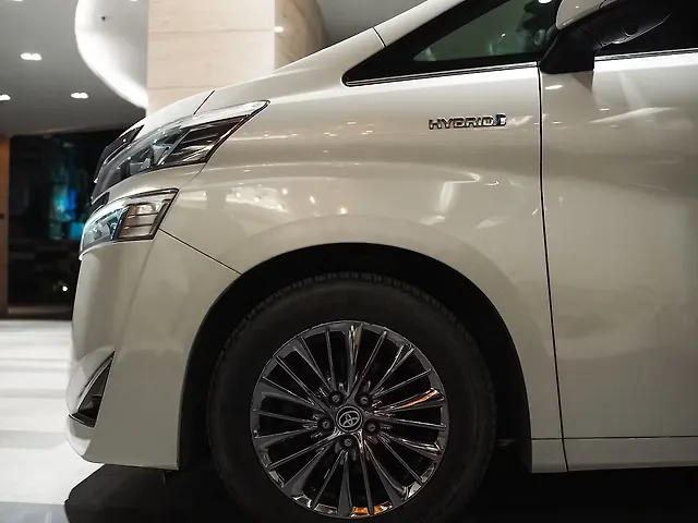 Used Toyota Vellfire [2020-2023] Hybrid in Mumbai
