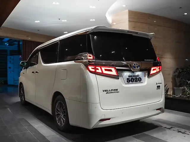 Used Toyota Vellfire [2020-2023] Hybrid in Mumbai