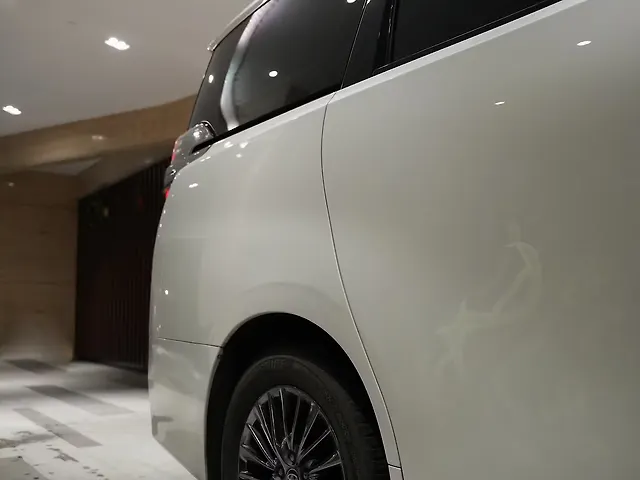 Used Toyota Vellfire [2020-2023] Hybrid in Mumbai