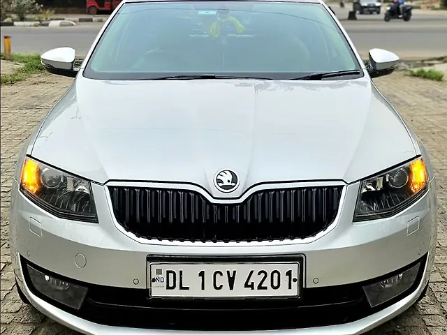 Used 2016 Skoda Octavia in Delhi