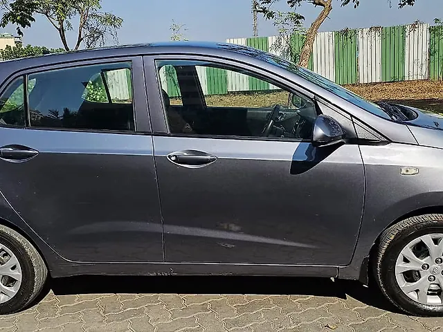 Used Hyundai Grand i10 [2013-2017] Magna 1.1 CRDi [2016-2017] in Thane
