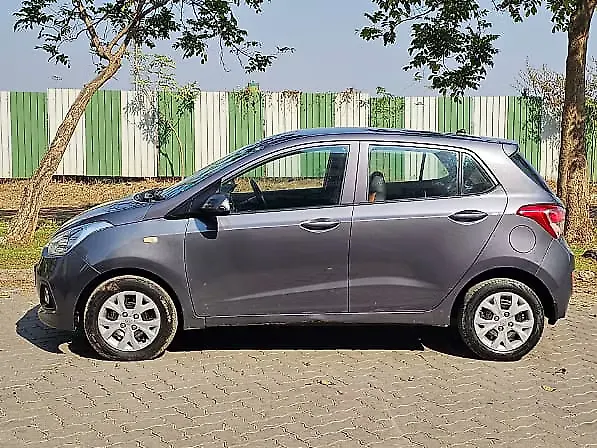 Used Hyundai Grand i10 [2013-2017] Magna 1.1 CRDi [2016-2017] in Thane