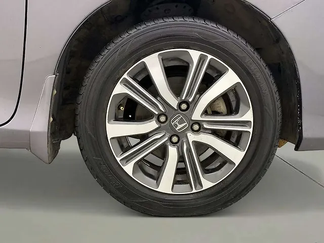 Used Honda City 4th Generation V Petrol [2017-2019] in Ahmedabad