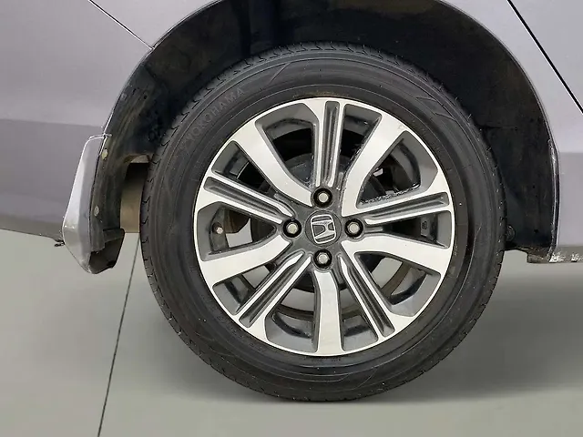 Used Honda City 4th Generation V Petrol [2017-2019] in Ahmedabad