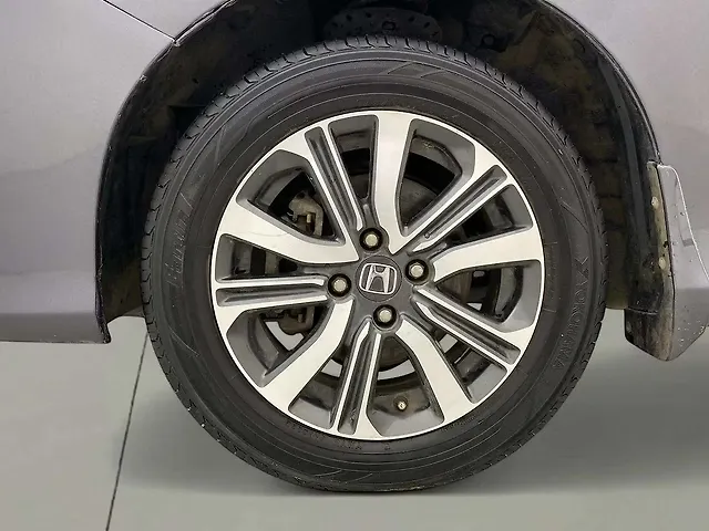 Used Honda City 4th Generation V Petrol [2017-2019] in Ahmedabad