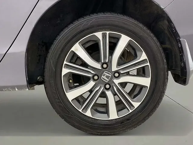 Used Honda City 4th Generation V Petrol [2017-2019] in Ahmedabad