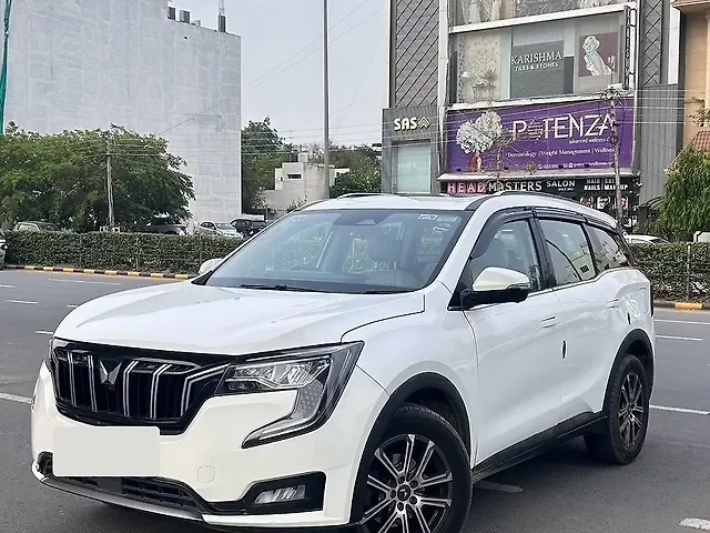 Used Mahindra Old Generation XUV700 AX 7 Diesel AT 7 STR [2023-2024] in Gurgaon