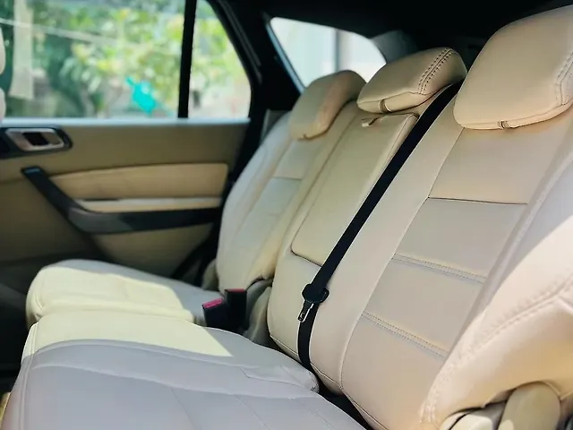 Used Ford Endeavour [2016-2019] Titanium 3.2 4x4 AT in Gurgaon