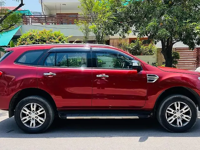 Used Ford Endeavour [2016-2019] Titanium 3.2 4x4 AT in Gurgaon