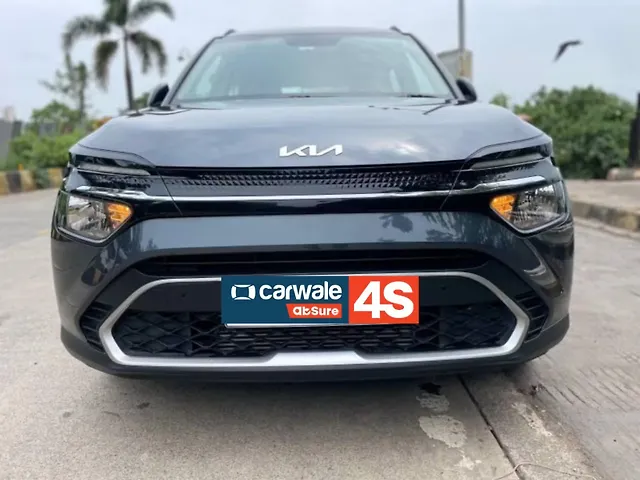 Used 2024 Kia Carens in Mumbai