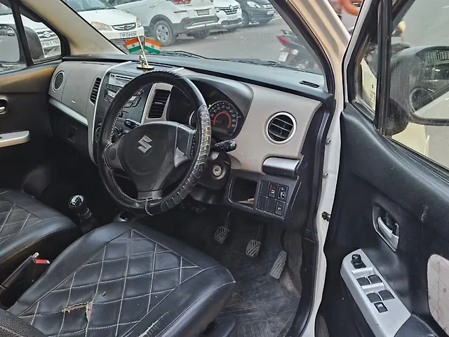 Used Maruti Suzuki Wagon R 1.0 [2014-2019] VXI in Kanpur