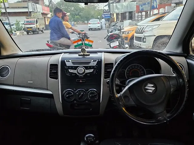 Used Maruti Suzuki Wagon R 1.0 [2014-2019] VXI in Kanpur