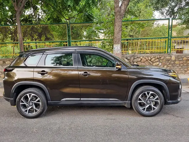 Used Toyota Urban Cruiser Hyryder V AT NeoDrive [2022-2023] in Jalandhar
