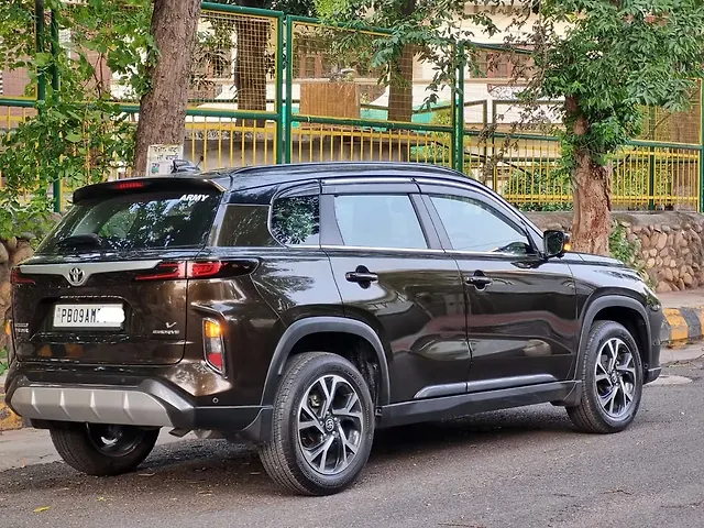 Used Toyota Urban Cruiser Hyryder V AT NeoDrive [2022-2023] in Jalandhar