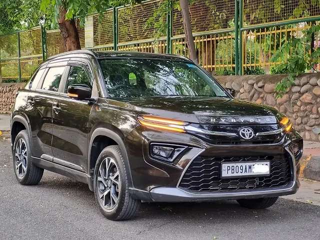Used Toyota Urban Cruiser Hyryder V AT NeoDrive [2022-2023] in Jalandhar