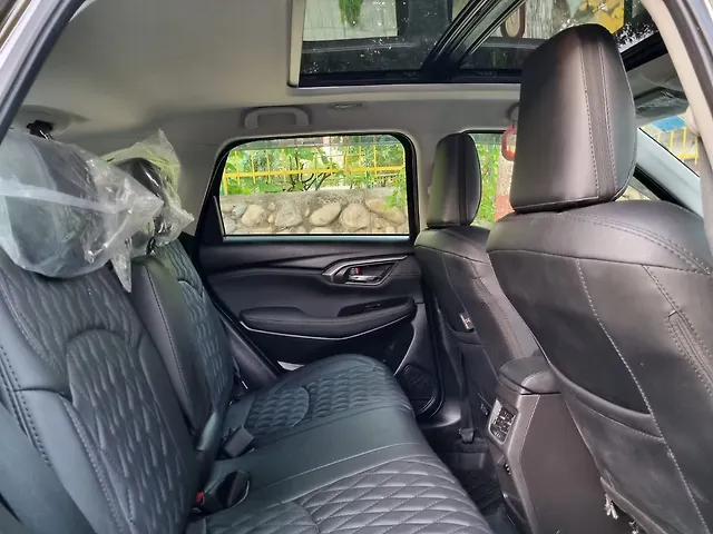Used Toyota Urban Cruiser Hyryder V AT NeoDrive [2022-2023] in Jalandhar