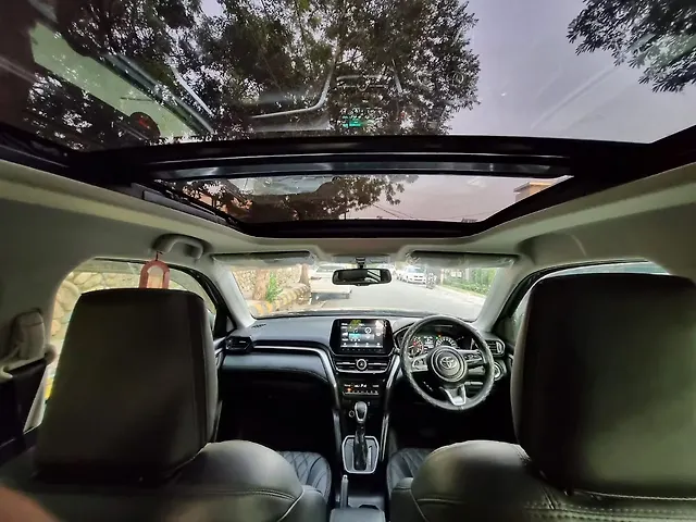Used Toyota Urban Cruiser Hyryder V AT NeoDrive [2022-2023] in Jalandhar