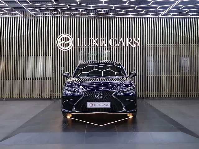 Used 2023 Lexus ES in Bangalore