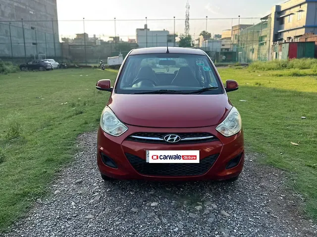 Used 2013 Hyundai i10 in Dehradun