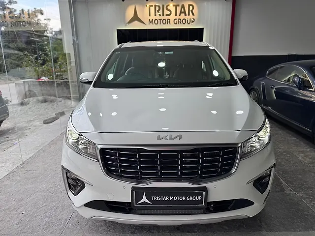Used 2022 Kia Carnival in Hyderabad