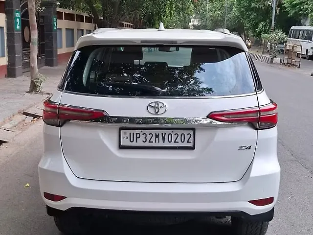 Used Toyota Fortuner 4X4 AT 2.8 Diesel in Lucknow