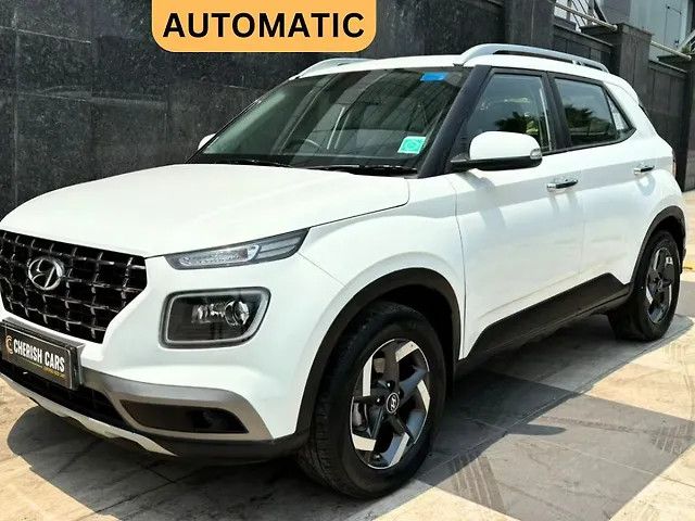 Used 2021 Hyundai Venue in Delhi