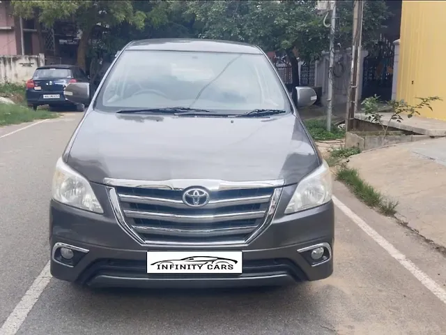 Used 2014 Toyota Innova in Bangalore