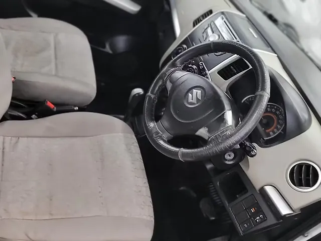 Used Maruti Suzuki Wagon R 1.0 [2014-2019] VXI AMT in Kanpur