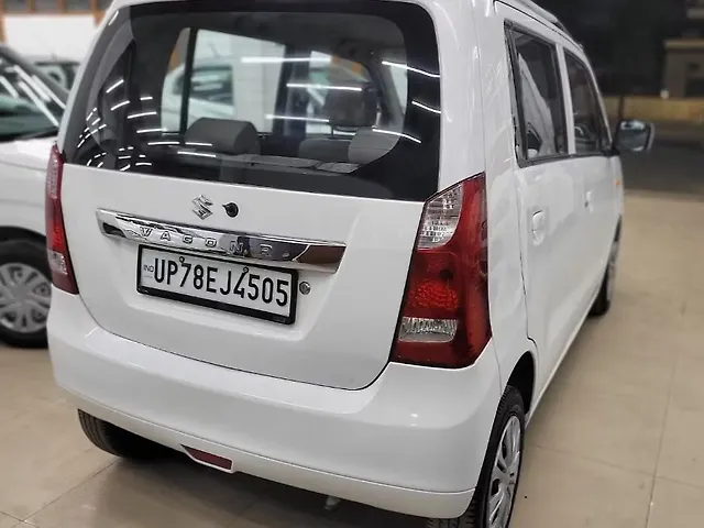 Used Maruti Suzuki Wagon R 1.0 [2014-2019] VXI AMT in Kanpur