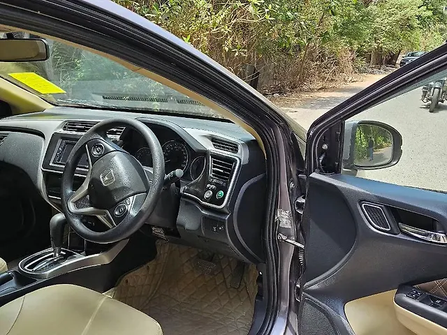 Used Honda City 4th Generation V CVT Petrol [2017-2019] in Mumbai