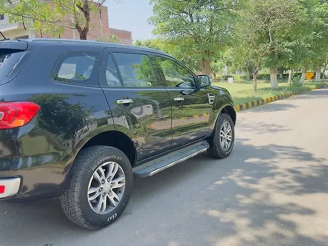 Used Ford Endeavour [2016-2019] Titanium 3.2 4x4 AT in Mohali