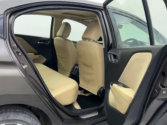 Used Honda City 4th Generation VX Petrol in Ahmedabad
