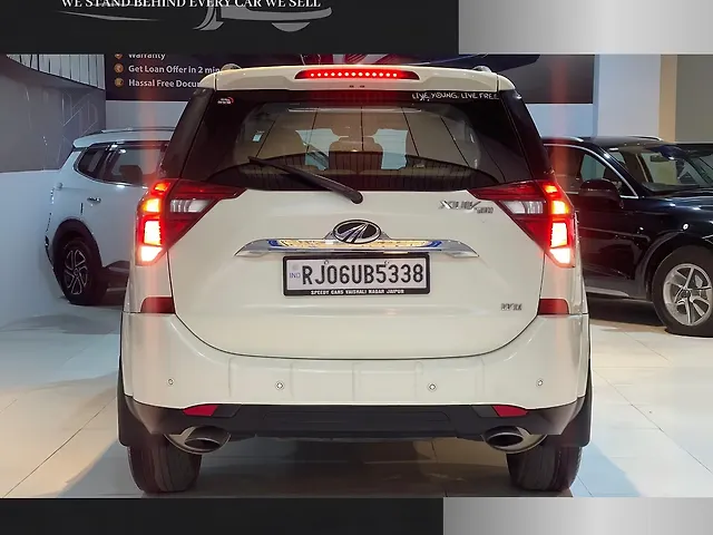 Used Mahindra XUV500 W11 in Jaipur