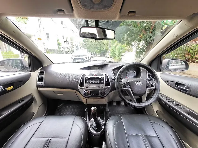 Used Hyundai i20 [2010-2012] Sportz 1.2 BS-IV in Bangalore