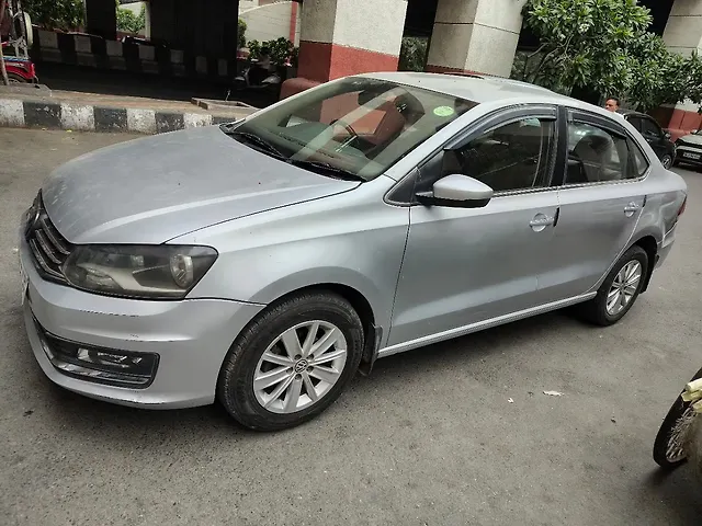 Used Volkswagen Vento [2015-2019] Highline Plus 1.2 (P) AT 16 Alloy in Delhi