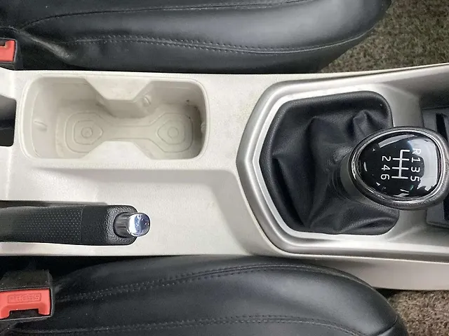 Used Mahindra XUV300 [2019-2024] W8 1.5 Diesel [2020] in Lucknow