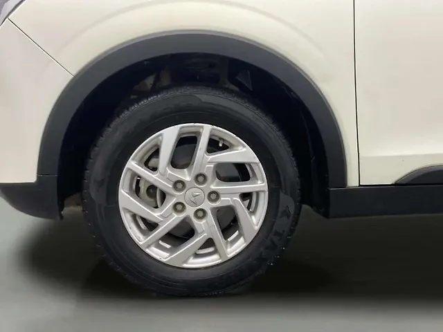 Used Mahindra XUV300 [2019-2024] W8 1.5 Diesel [2020] in Lucknow
