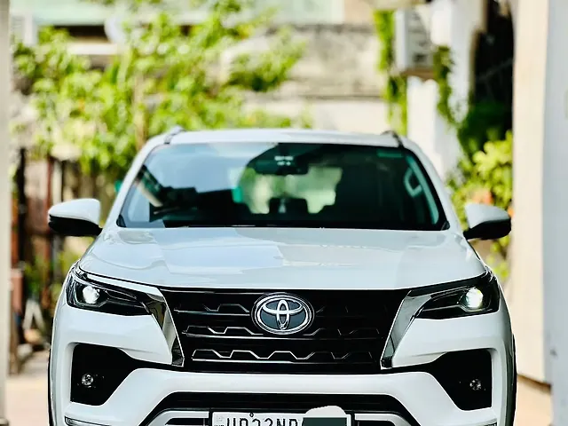 Used 2023 Toyota Fortuner in Lucknow