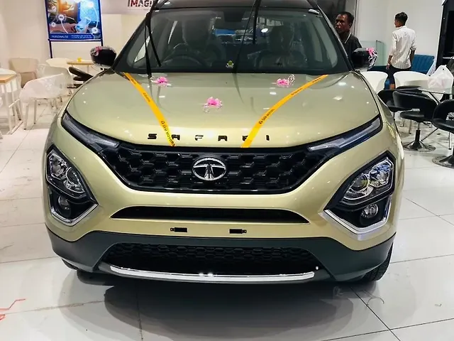 Used 2022 Tata Safari in Lucknow