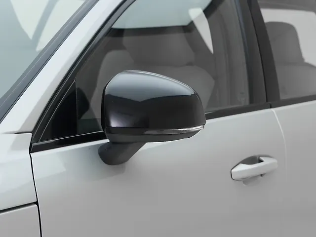 Used Volvo XC40 B4 Ultimate [2022-2023] in Meerut