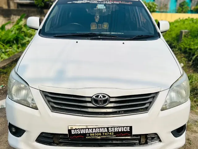 Used Toyota Innova [2015-2016] 2.5 G BS IV 8 STR in Kolkata