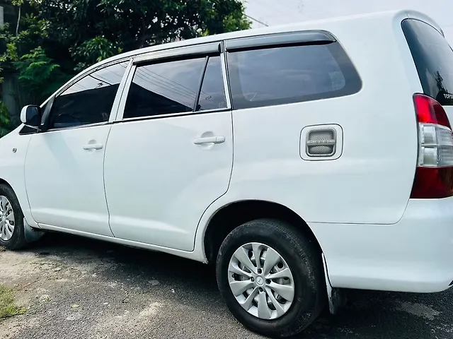 Used Toyota Innova [2015-2016] 2.5 G BS IV 8 STR in Kolkata