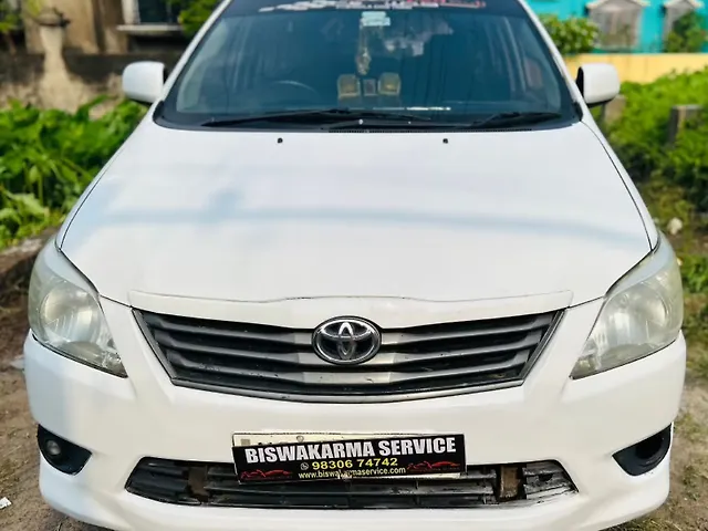 Used Toyota Innova [2015-2016] 2.5 G BS IV 8 STR in Kolkata