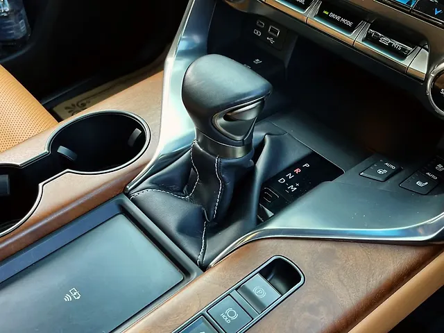 Used Lexus LX 500d with Ash Open Pore Sumi Black Trim in Delhi