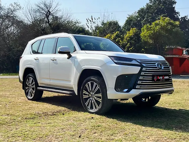 Used Lexus LX 500d with Ash Open Pore Sumi Black Trim in Delhi