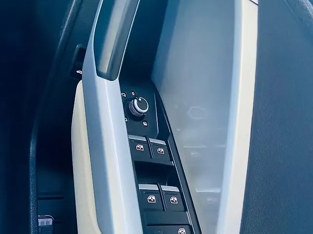 Used Audi Q3 Sportback Technology in Delhi