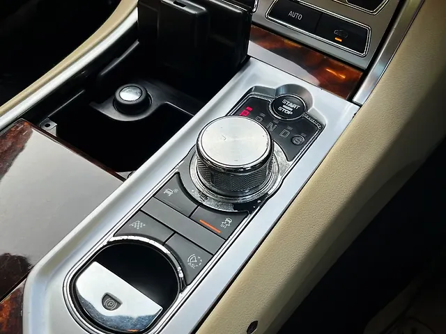 Used Jaguar XF [2012-2013] 3.0 V6 Premium Luxury in Delhi