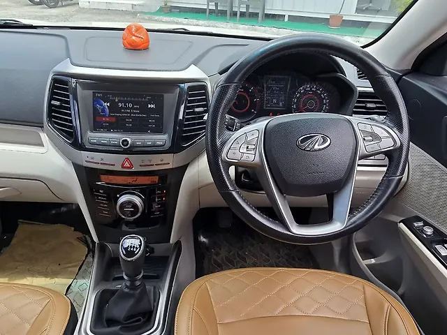 Used Mahindra XUV300 [2019-2024] W8 1.5 Diesel [2020] in Pune