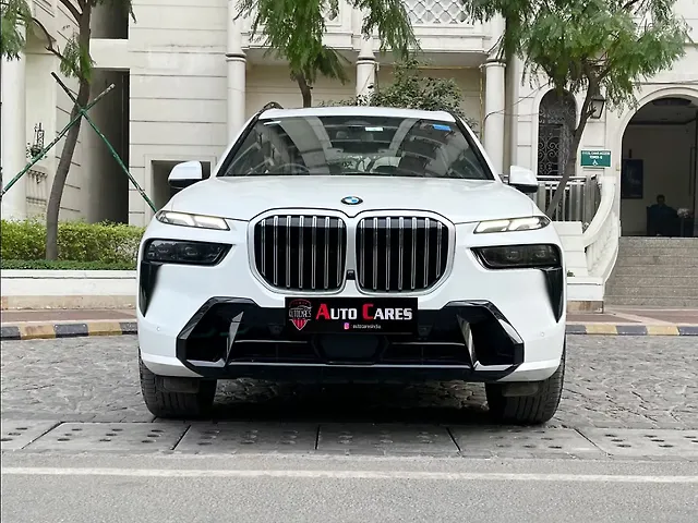 Used 2023 BMW X7 in Delhi